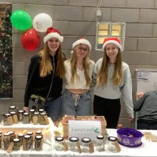 Student entrepreneurs make £450 for Freemen's bursary fund at Christmas Fair 
